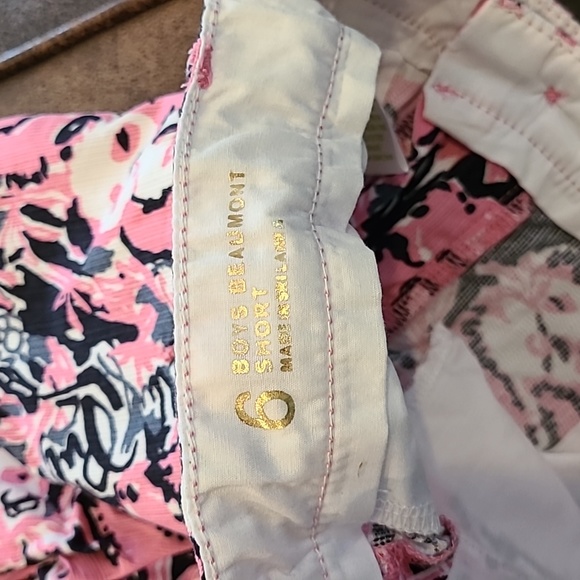 Euc boys 6 Lilly pulitzer hanging with my boo shorts - Picture 3 of 3